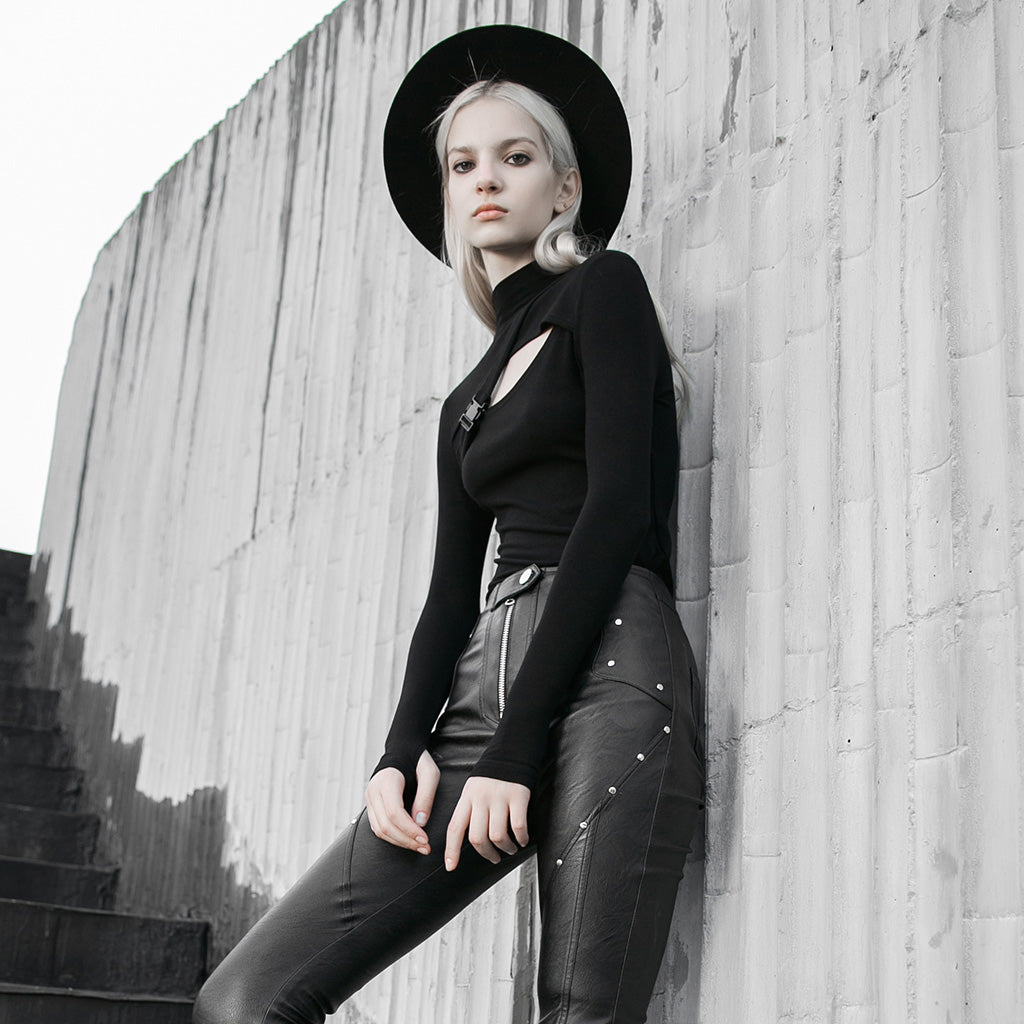 Short Dark T-shirt